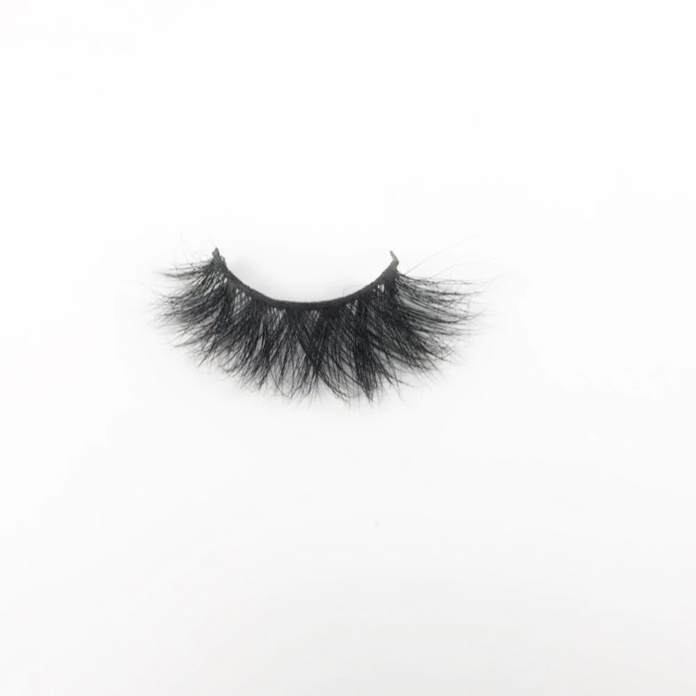 I AM HERE EYELASH